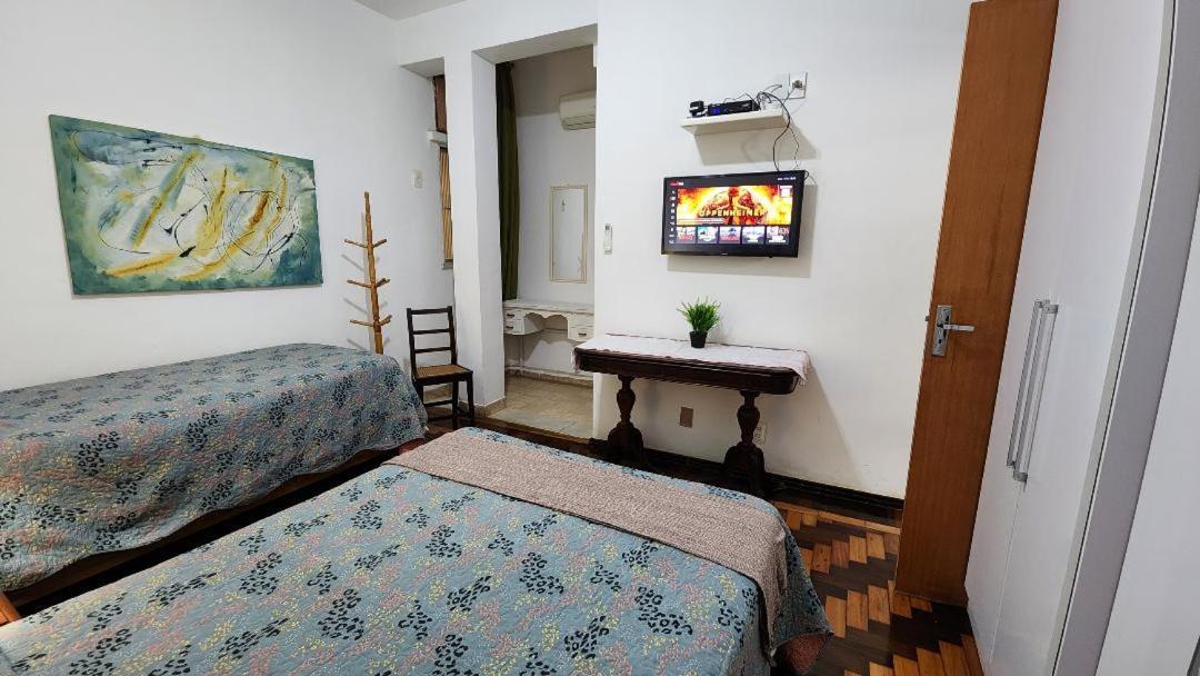 Copacabana, Apto 2 Quartos 200m Da Apartment Rio de Janeiro